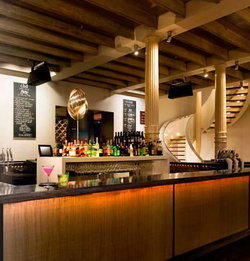 CBD Hotel - Darwin Tourism 1
