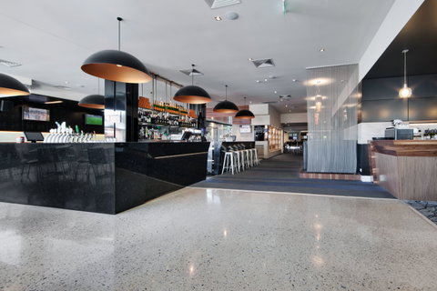 The Cremorne Hotel - Darwin Tourism 8