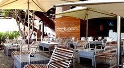 Pontoon Bar - Darwin Tourism 3