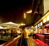 The Lucky Shag Waterfront Bar - Darwin Tourism