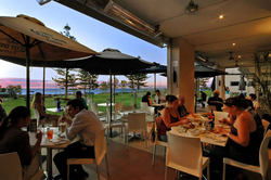 Mullaloo Beach Hotel - Darwin Tourism 1