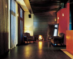The Saint Hotel  - Darwin Tourism 2
