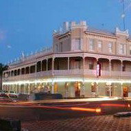 The Rose Hotel - Victoria Street Bar - Darwin Tourism 0