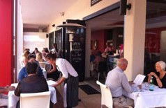 Andiamo Licensed Cafe Restaurant - Darwin Tourism 1
