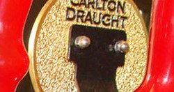 The Outrigger Bar - The Parade Hotel - Darwin Tourism 1