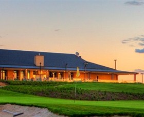 Lynwood Country Club - Darwin Tourism 0