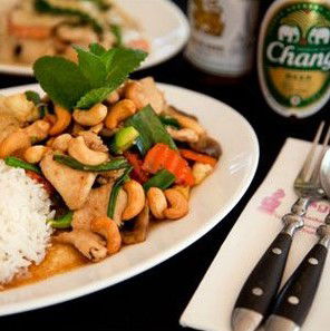 Eagle Thai - Darwin Tourism 0