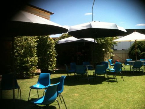 Blyth Hotel - Darwin Tourism 0