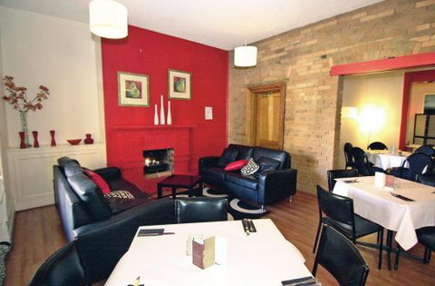 The Whistle Stop Tavern - Darwin Tourism 0