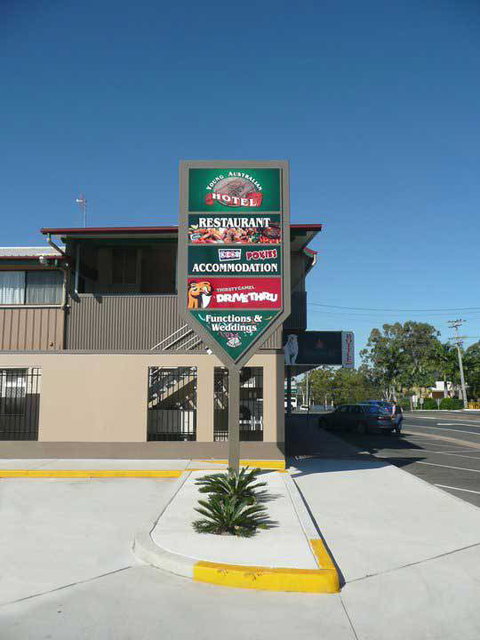 Young Australian Hotel - Darwin Tourism 1