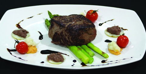 Lilys Restaurant Bar & Function Centre - Darwin Tourism 4