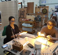 Glass Blowing Beginners Workshop Weekend - Darwin Tourism