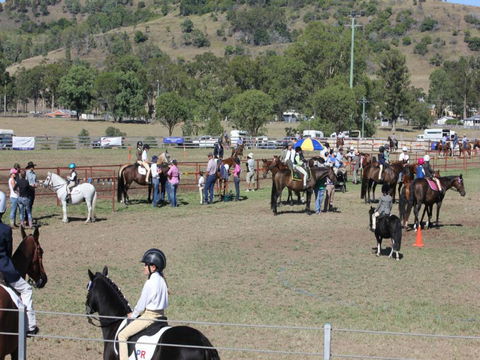 Gresford Agricultural Show - Darwin Tourism 0