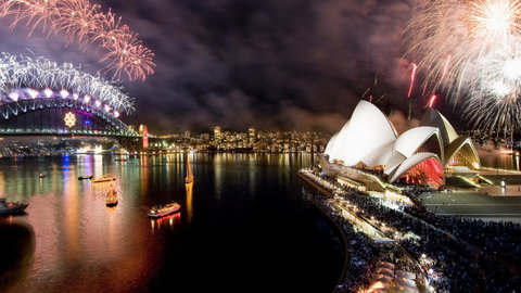 Sydney Harbour New Year’s Eve Fireworks Dinner Cruises - Darwin Tourism 2