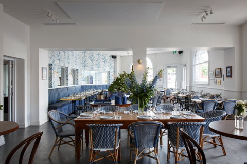 Dine In Style With Lola - Darwin Tourism 0