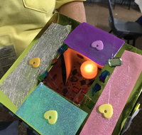 Online live streaming class Inclusive Arts - Make a Peep-hole Mystery World - Darwin Tourism