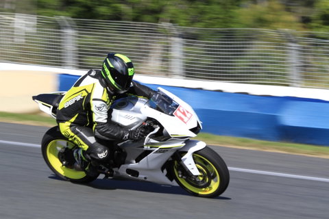 QR Moto Ride Days At Queensland Raceways! - Darwin Tourism 0