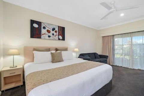 Heritage Motor Inn Corowa - Darwin Tourism 0