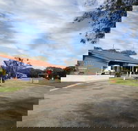 Emu Beach Chalets - Darwin Tourism
