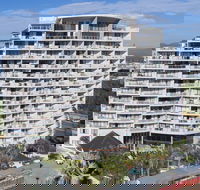 Broadbeach Savannah Hotel  Resort - Darwin Tourism