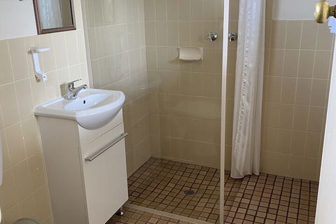 Aviators Lodge Motel - Darwin Tourism 6