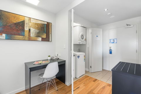 Essence Apartments Chermside - Darwin Tourism 4