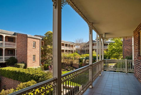 Adina Serviced Apartments Canberra Kingston - Darwin Tourism 3