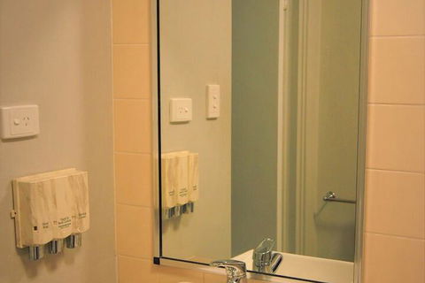 Grafton Central Motel - Darwin Tourism 6