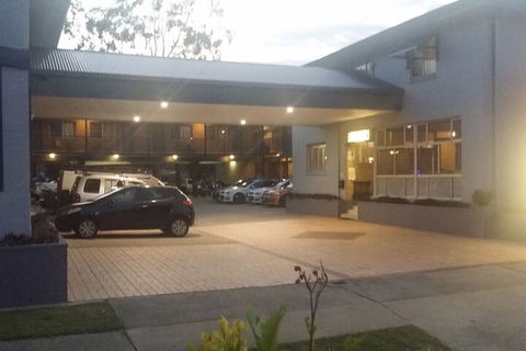 Grafton Central Motel - Darwin Tourism 1