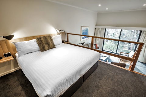 Cradle Mountain Hotel - Darwin Tourism 6