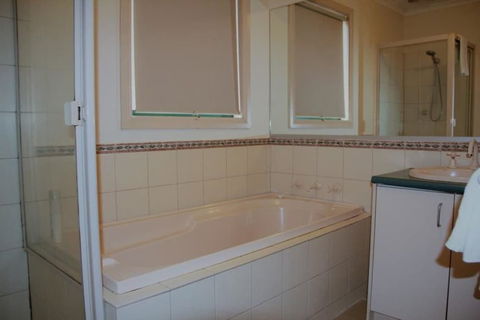 Mount Waverley Townhouses - Darwin Tourism 4