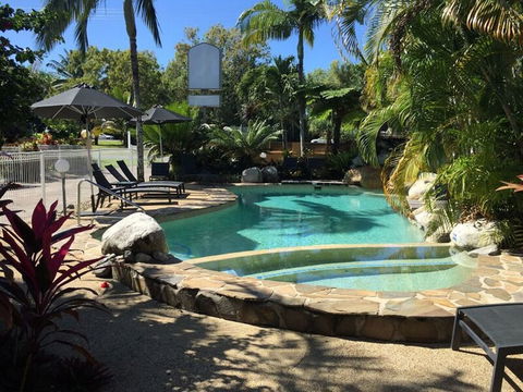 Lazy Lizard Motor Inn - Darwin Tourism 1
