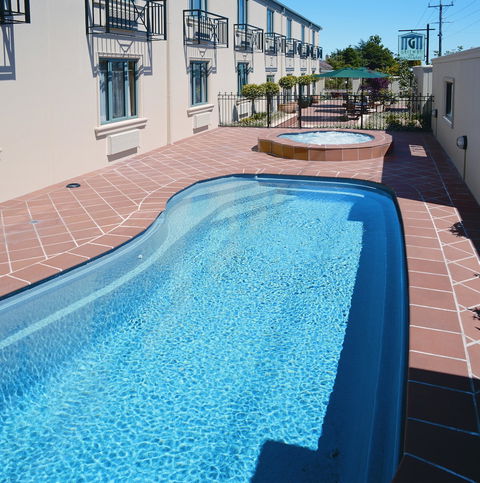Gateway On Monash Boutique Hotel - Darwin Tourism 1