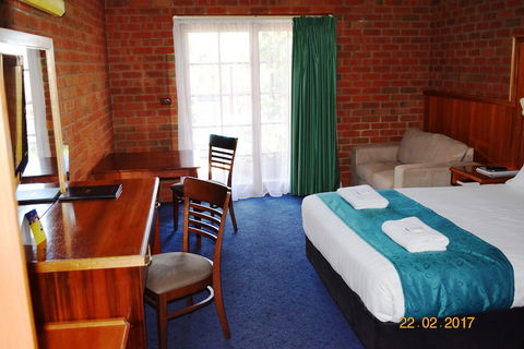 Early Australian Motor Inn - Darwin Tourism 4