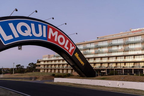 Rydges Mount Panorama Bathurst - Darwin Tourism 7