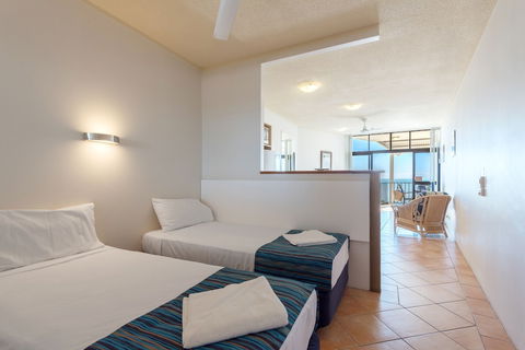 Amaroo At Trinity - Darwin Tourism 6