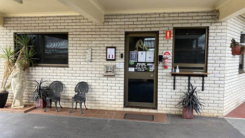Sapphire City Motor Inn, Inverell - Darwin Tourism 5