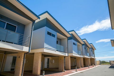 Nesuto Geraldton - Darwin Tourism 6