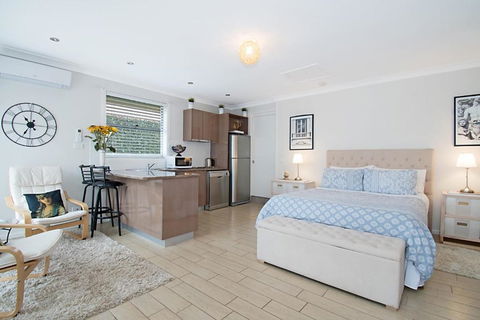 Northlakes Studio - Darwin Tourism 5