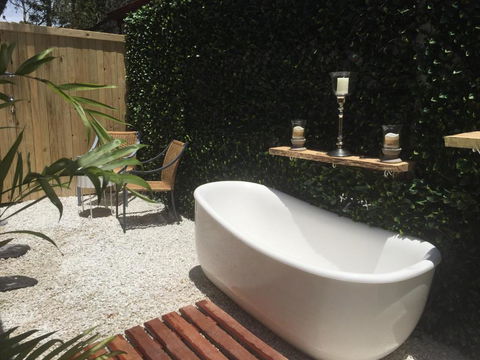 Northlakes Studio - Darwin Tourism 3