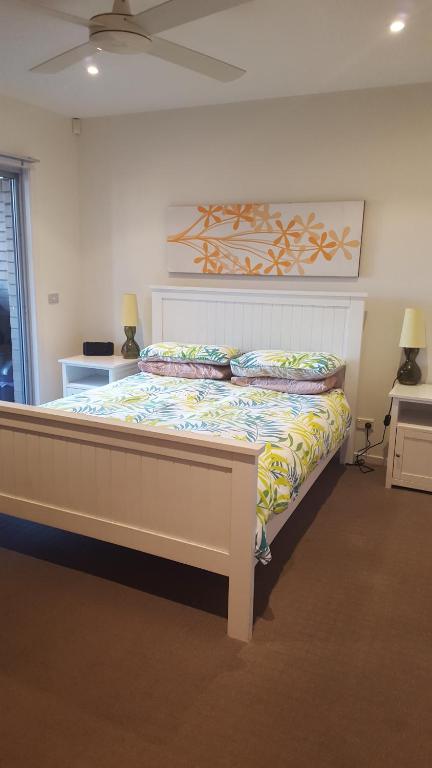 Batemans Bay Apartment - Darwin Tourism 2