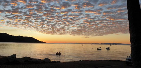 A City Retreat 2BR Apartment Reid Park Townsville - Darwin Tourism 1