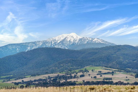 Off Mountain Accommodation - Darwin Tourism 2