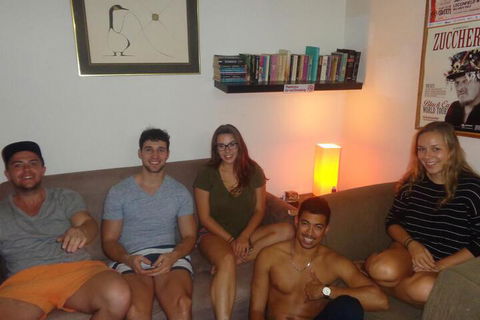 Adelaide Backpackers Travellers Inn - Darwin Tourism 1