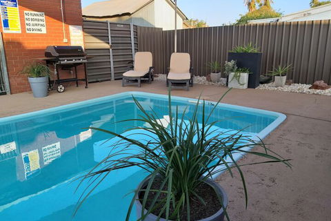 Country Mile Motor Inn - Darwin Tourism 3