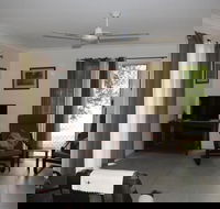 Bottlebrush BB - Darwin Tourism