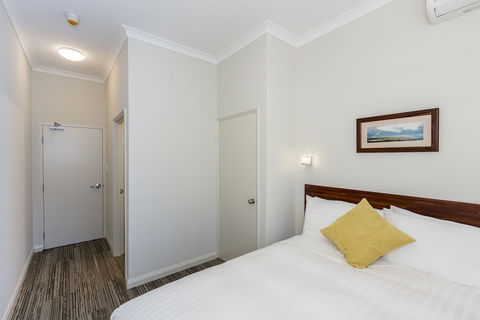 Gallery Hotel - Darwin Tourism 2