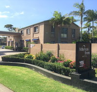 Mollymook Shores Motel and Conference Centre - Darwin Tourism