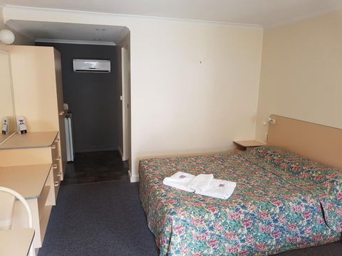Mid Coast Motor Inn - Darwin Tourism 4