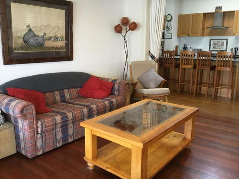 A Homestead On Market - Darwin Tourism 1